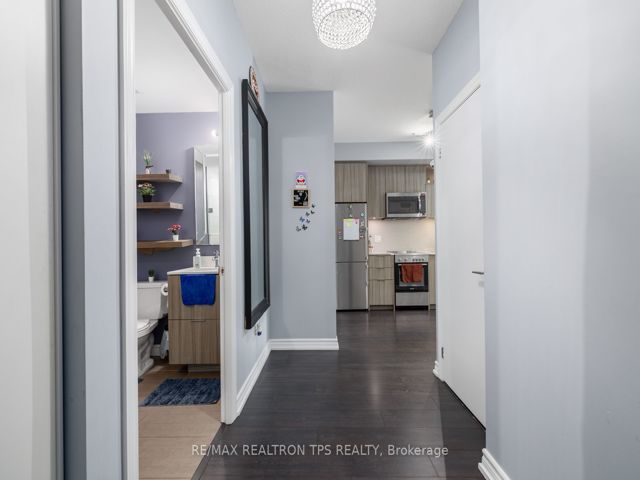 2401 - 50 Forest Manor Rd