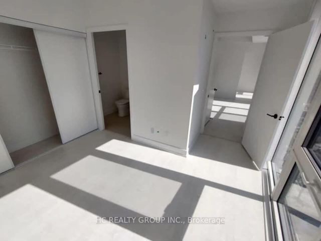 1813 - 308 Jarvis St