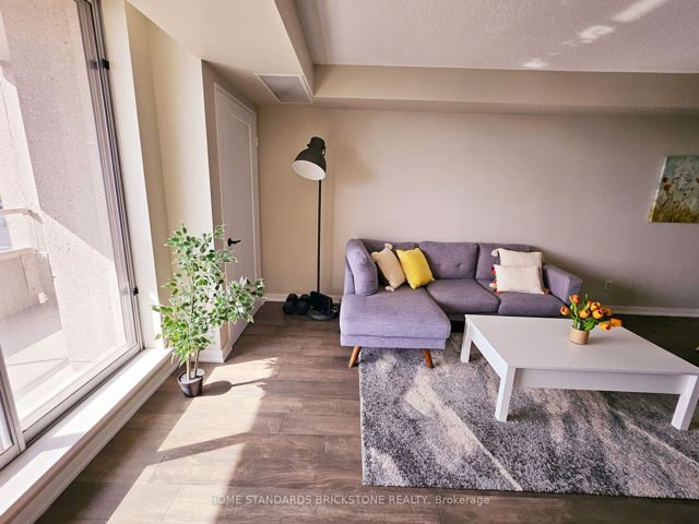 1706 - 35 Empress Ave