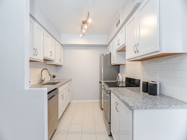 2205 - 44 St. Joseph St