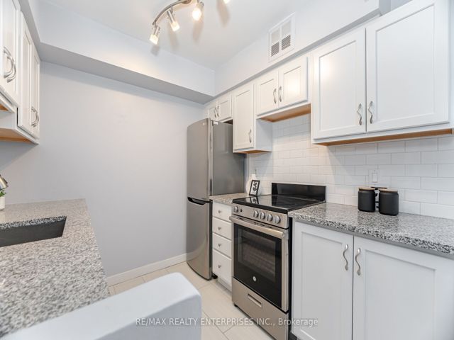 2205 - 44 St. Joseph St