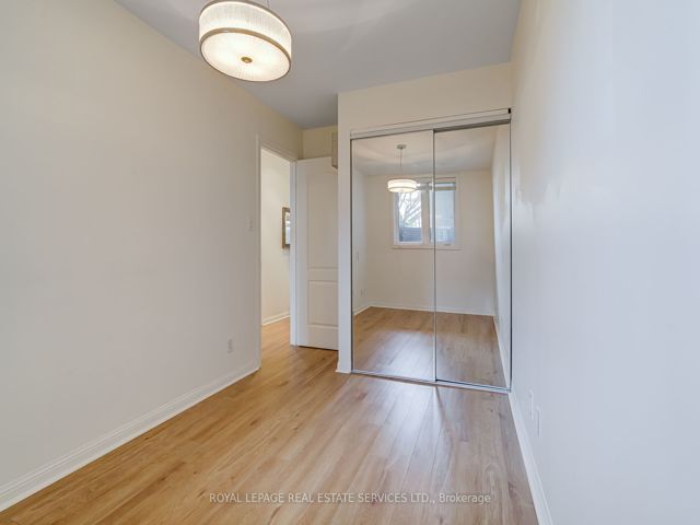 TH31 - 80 Carr St