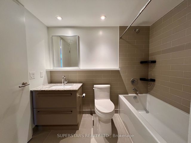 1508 - 120 Varna Dr
