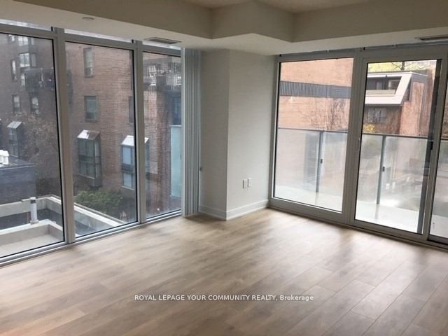 302 - 50 Wellesley St E