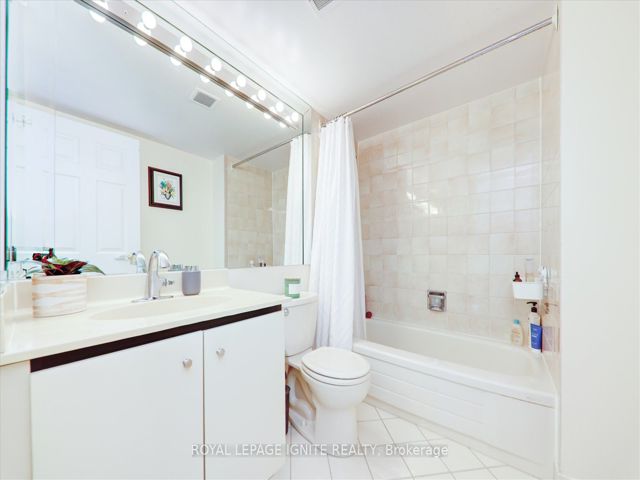 PH 4 - 131 Torresdale Ave