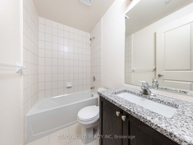 3219 - 4955 yonge St