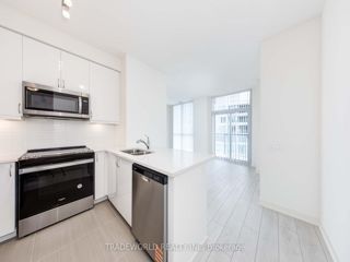 3219 - 4955 yonge St