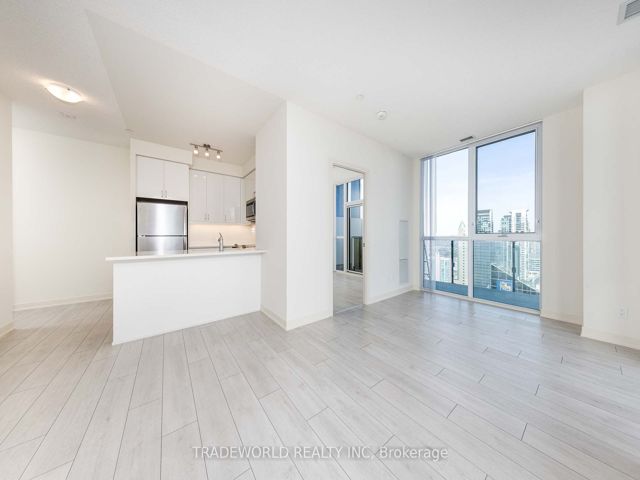 3219 - 4955 yonge St