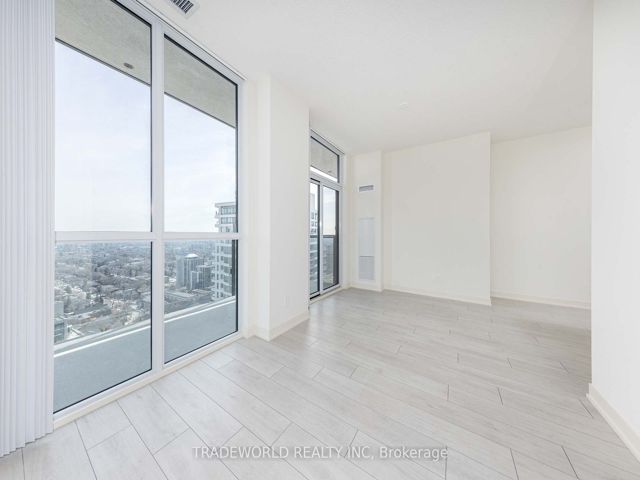 3219 - 4955 yonge St