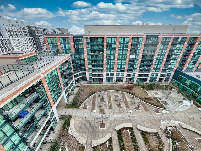 1010 - 525 Wilson Ave