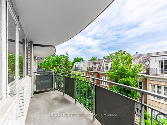 205 - 25 Bedford Rd