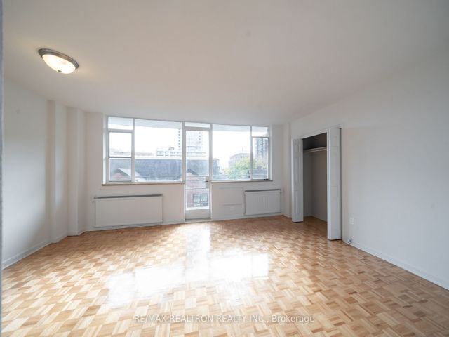 104 - 25 Bedford Rd