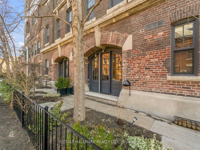 106 - 183 Dovercourt Rd