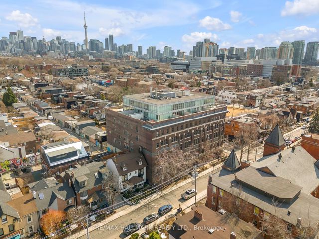 106 - 183 Dovercourt Rd