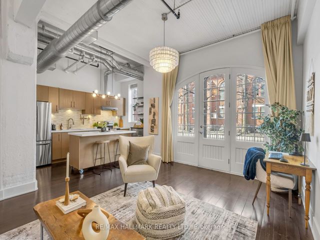 106 - 183 Dovercourt Rd