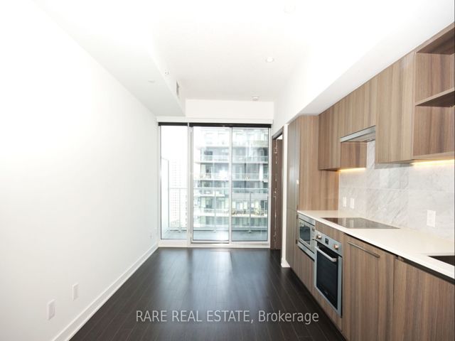3102 - 19 Bathurst St