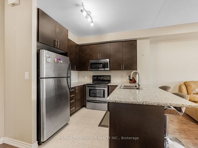 405 - 135 Wynford Dr