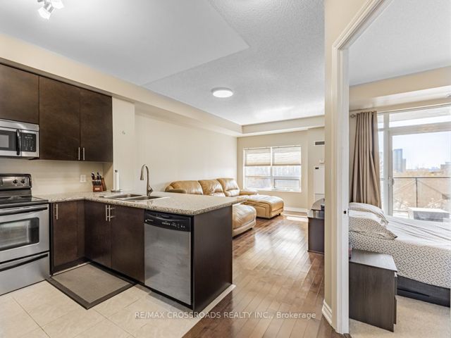 405 - 135 Wynford Dr