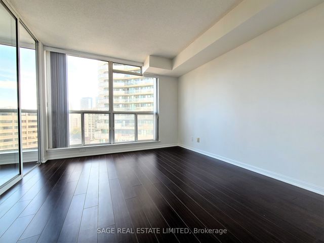 1312 - 24 Wellesley St W