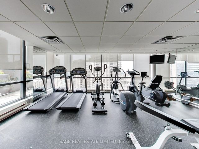 1312 - 24 Wellesley St W