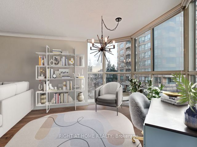305 - 271 Ridley Blvd