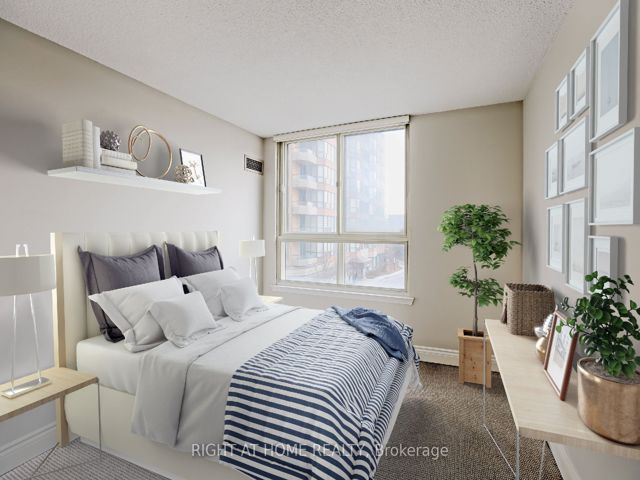 305 - 271 Ridley Blvd