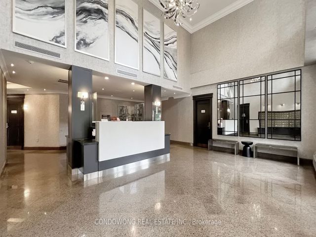1109 - 2 Clairtrell Rd