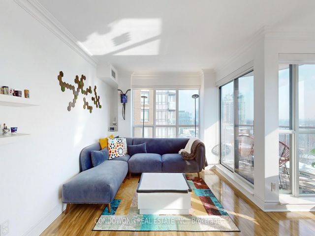 1109 - 2 Clairtrell Rd