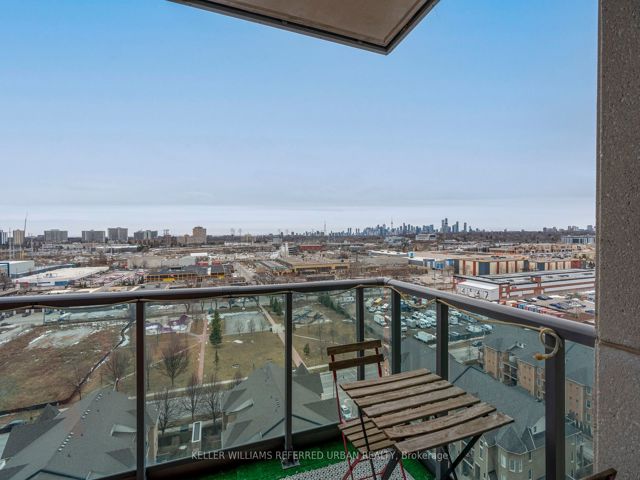 1412 - 35 Brian Peck Cres