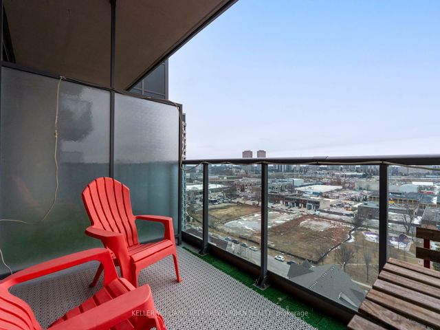 1412 - 35 Brian Peck Cres