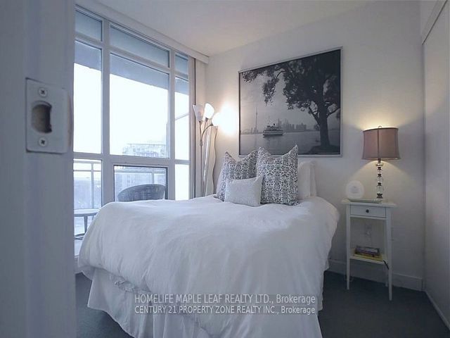 1903 - 38 Dan Leckie Way