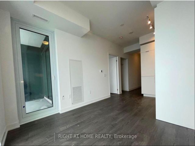 804 - 50 O'neill Rd
