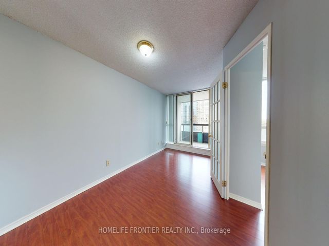 713 - 7 Bishop Ave