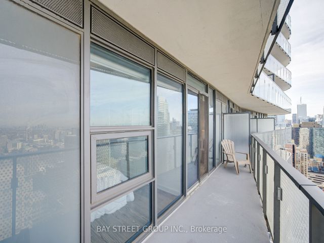 3607 - 11 Wellesley St W