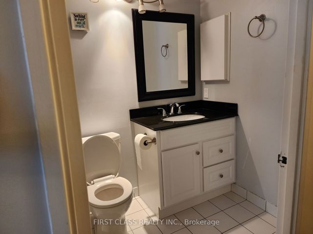 1306 - 24 Wellesley St W