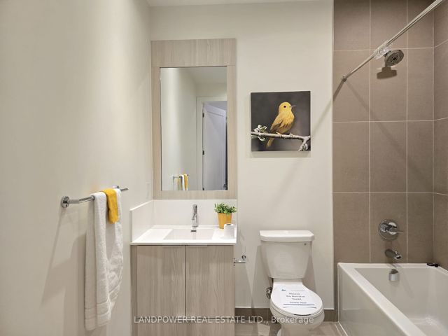 258 - 25 Adra Grado Way