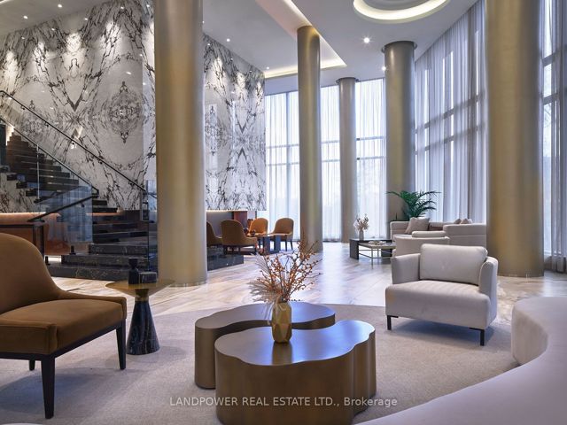 258 - 25 Adra Grado Way