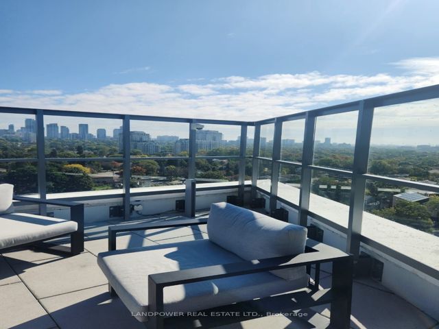 258 - 25 Adra Grado Way