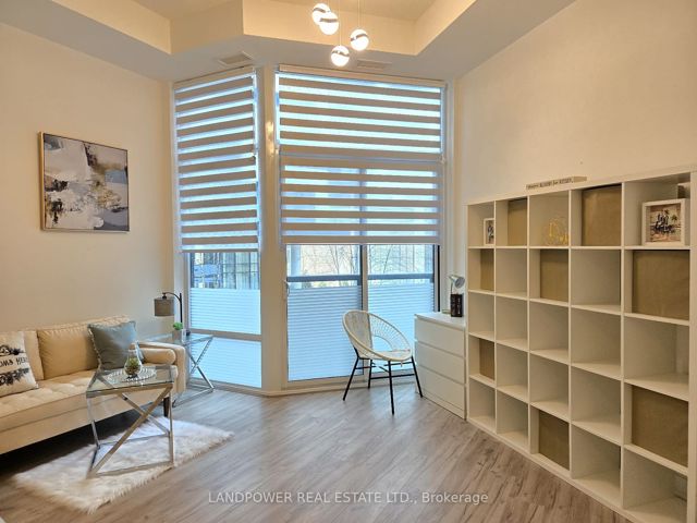 258 - 25 Adra Grado Way