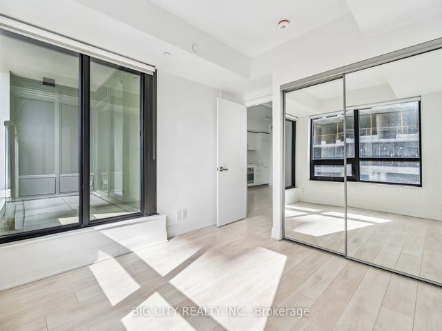 309 - 33 Frederick Todd Way