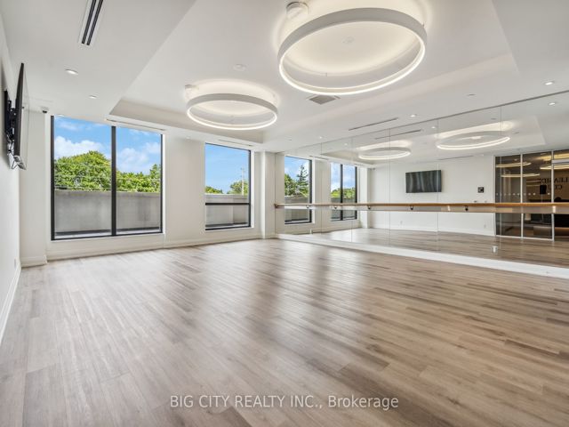 309 - 33 Frederick Todd Way
