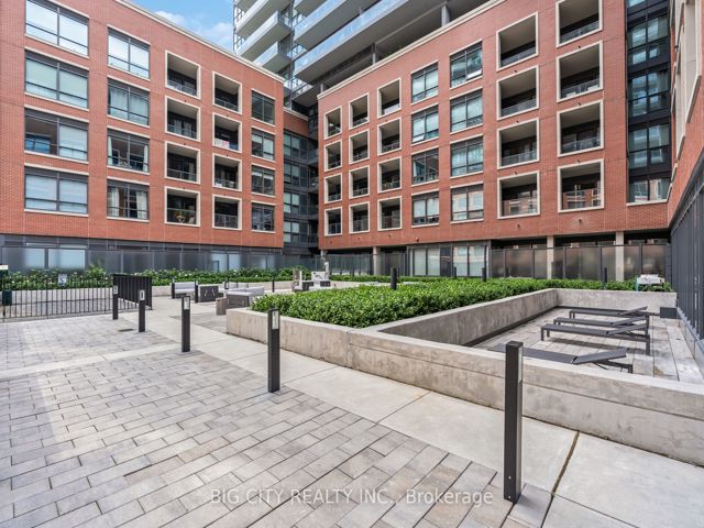 309 - 33 Frederick Todd Way