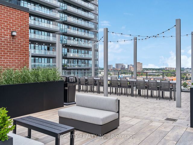309 - 33 Frederick Todd Way
