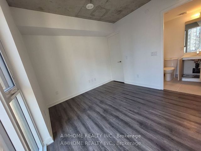 1405 - 65 Mutual St