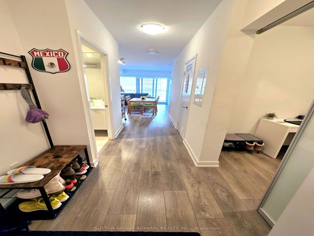 1009 - 195 Redpath Ave