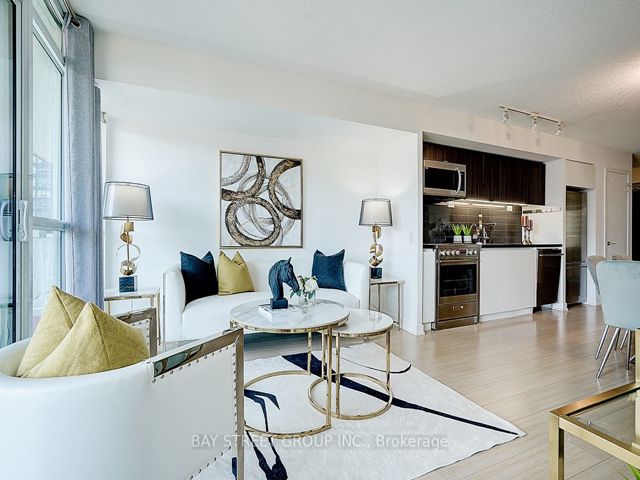 521 - 85 Queens Wharf Rd