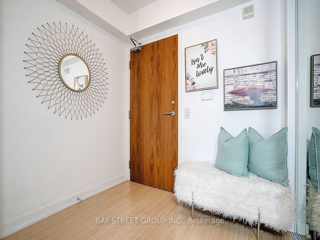 521 - 85 Queens Wharf Rd