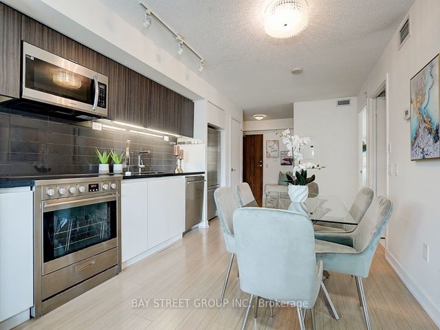 521 - 85 Queens Wharf Rd