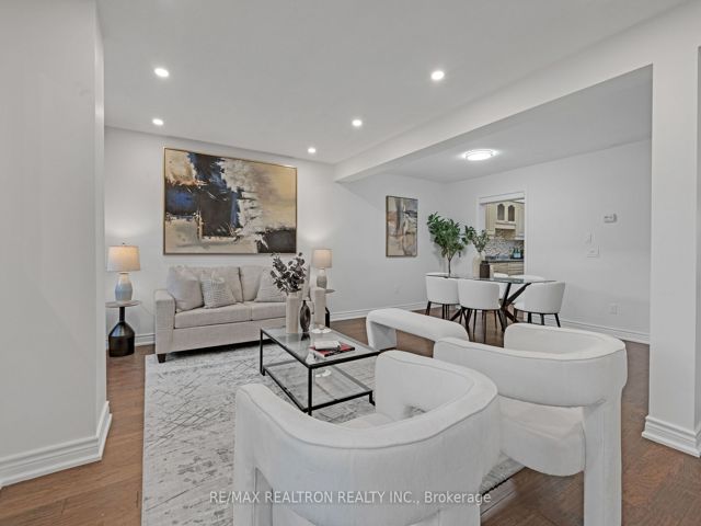 17 - 296 Torresdale Ave