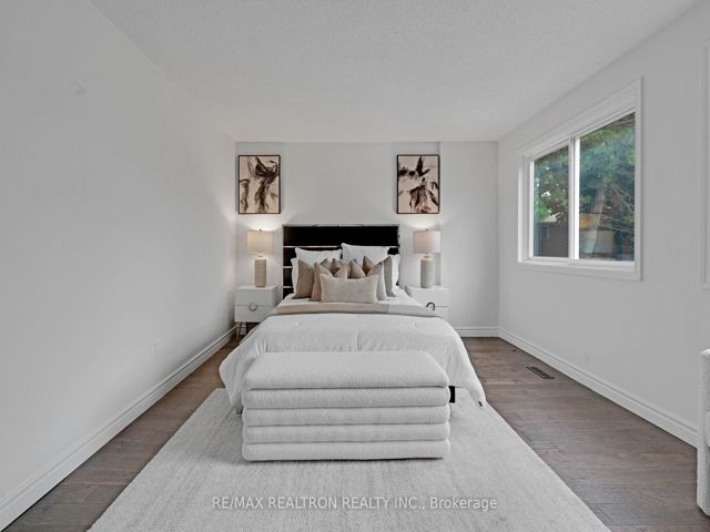 17 - 296 Torresdale Ave
